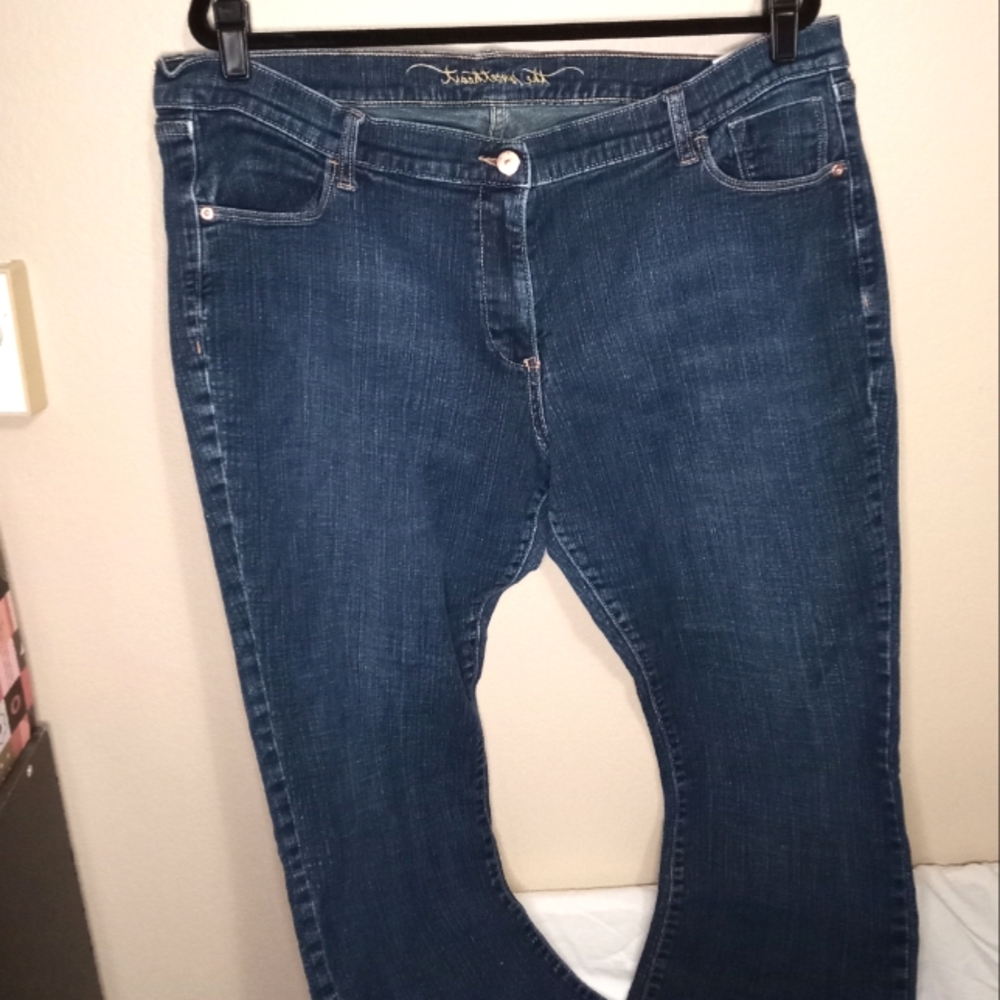 Old Navy "The Sweetheart" Bootcut Jeans with Stretch